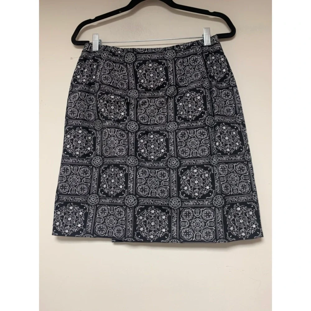 Talbots‎ Medallion Bandana Skirt Womens 10 Black White Excellent Cotton A-Line